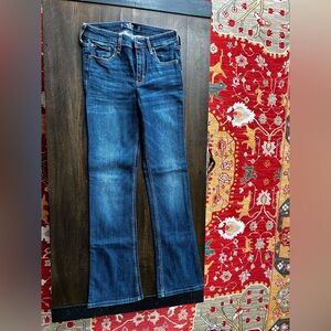 Hollister Women's Boot Cut Jeans in Dark Blue Wash